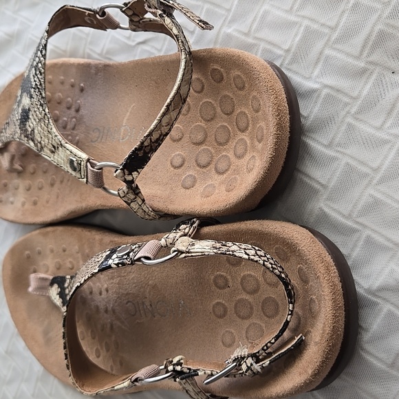 Vionic Kirra Snakeskin Pattern Sandals Summer Shoes - Picture 4 of 9